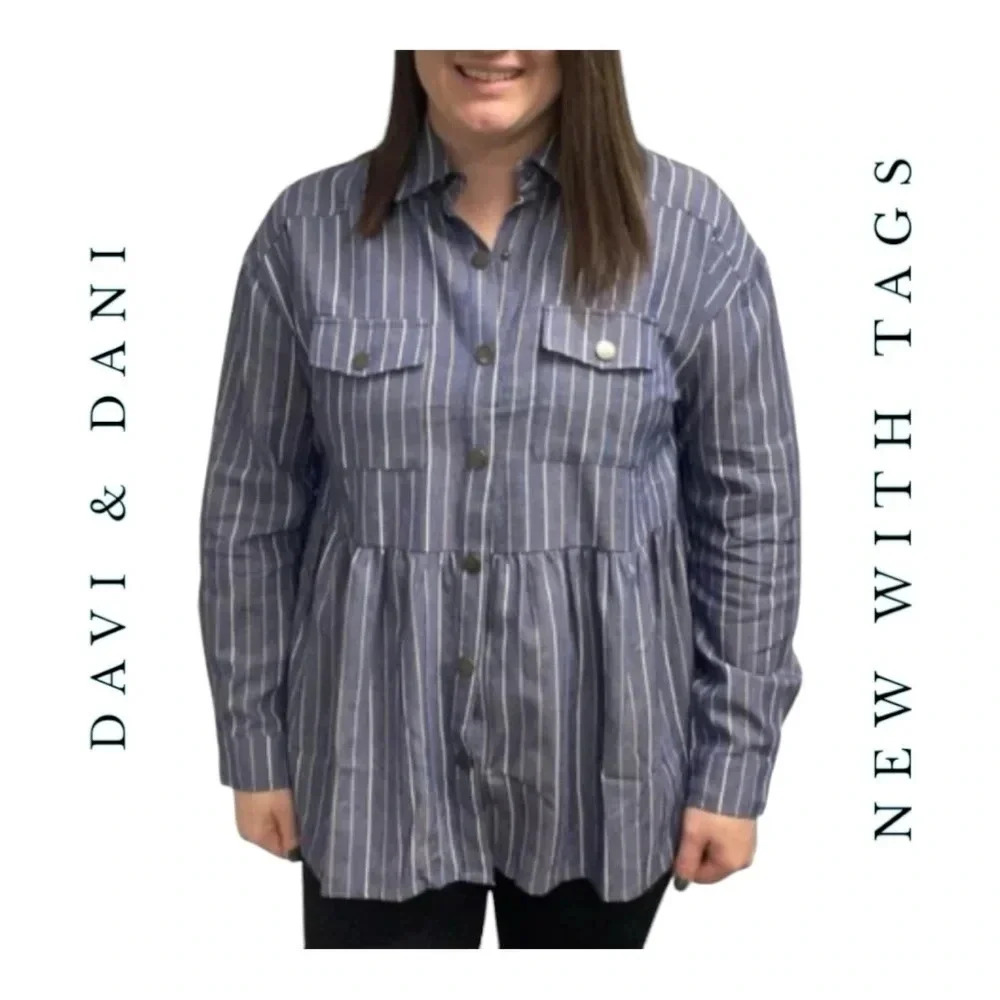 1144. DAVI & DANI BUTTON UP LONG SLEEVES TOP STRIPES‎ PATTERN SIZE LARGE